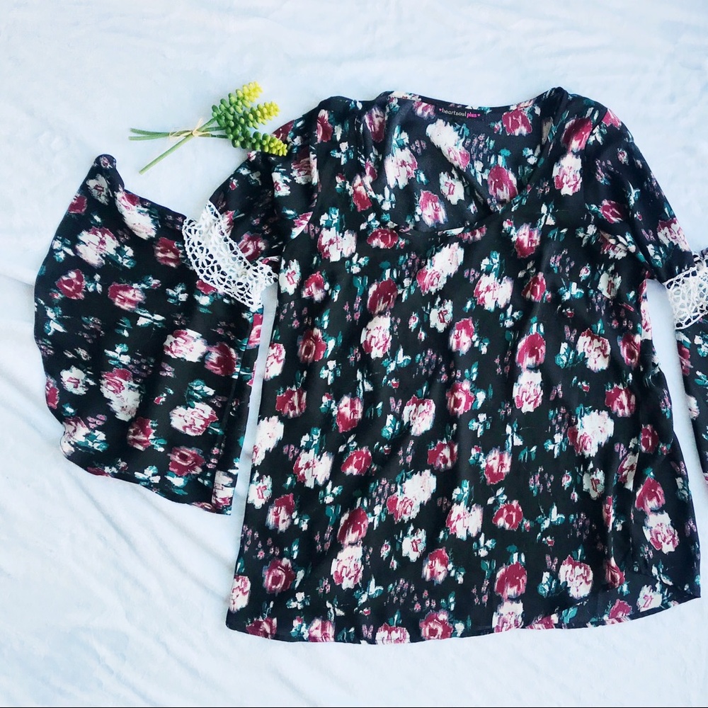 Heartsoul Plus Bell Sleeve Floral Print Blouse 1X